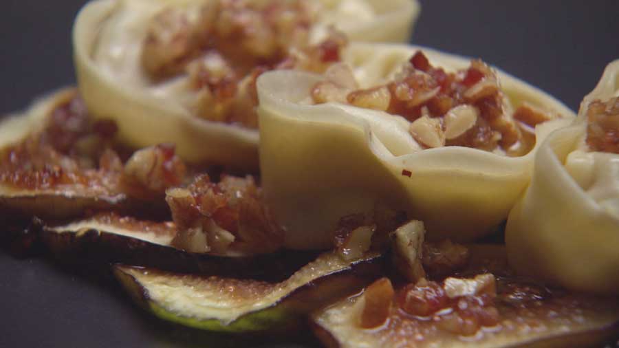 Blue Cheese Tortellini with Figs and Rosemary Oil