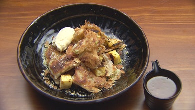 Pineapple Roti with Lemongrass Ice Cream and Chilli Caramel