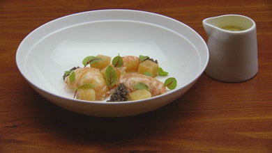 Moreton Bay Bug and Yabby with Caviar Beurre Blanc