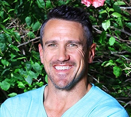 Lee
