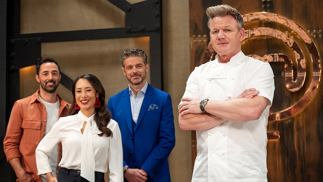 Gordon Ramsay Returns To The MasterChef Kitchen