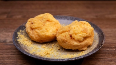Fried Souffle, Hazelnut Praline & Wattleseed Custard