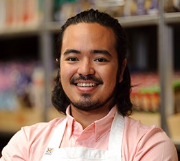 Adam Liaw