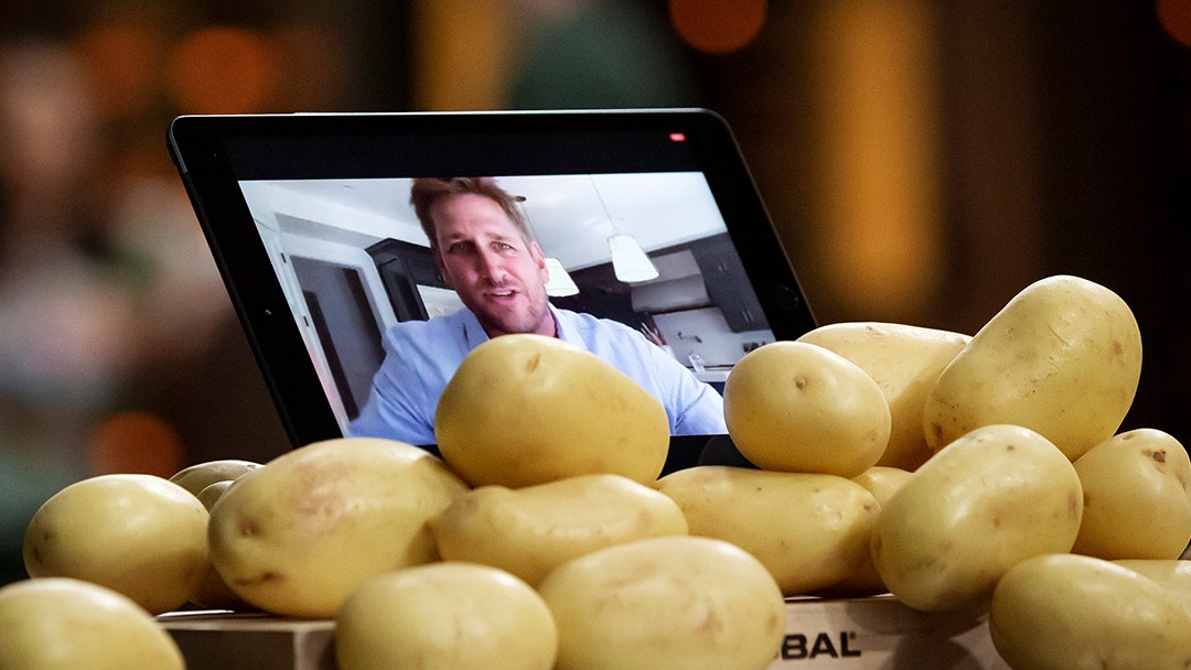 Curtis-Stone-mystery-box-masterchef-junior