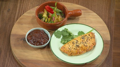 Bengali Patties with Tamarind Chutney and Starfruit Salad