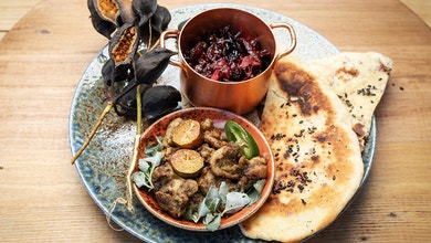 Hariyali Chicken, Wattleseed Naan, Bush Tomato and Quandong Chutney