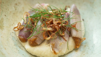 Date and Shallot Stuffed Shallot with a Cauliflower and Parsnip Purée