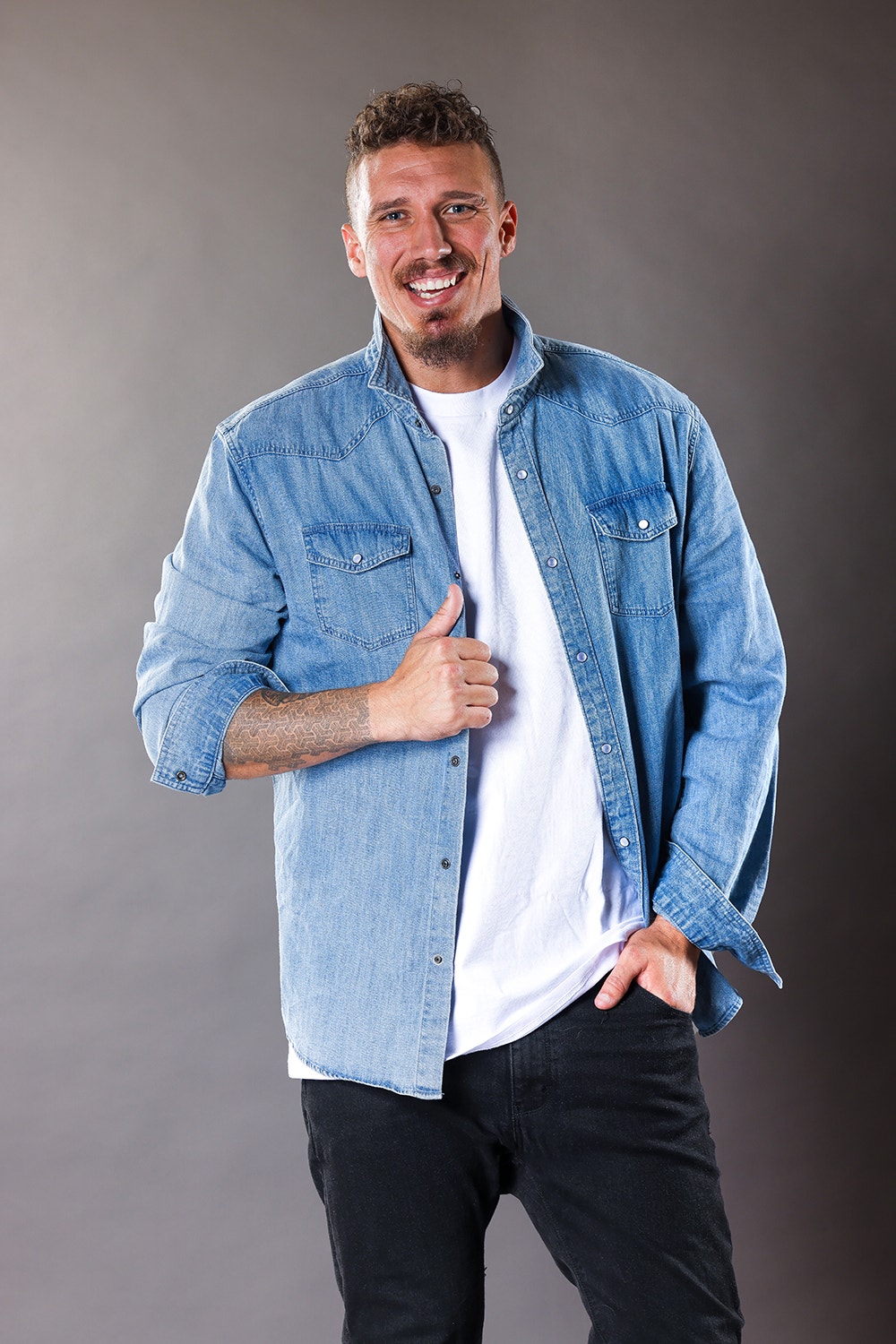 Luke toki survivor Traitors Cast 2023 Season 2