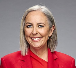Liz Ellis