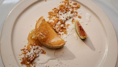 Eucalyptus Macrorhyncha Honey Tart, Wattleseed and Ricotta Snow, Cornflake Tuille, Fresh Figs, Honeycomb