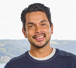 Louis Tikaram